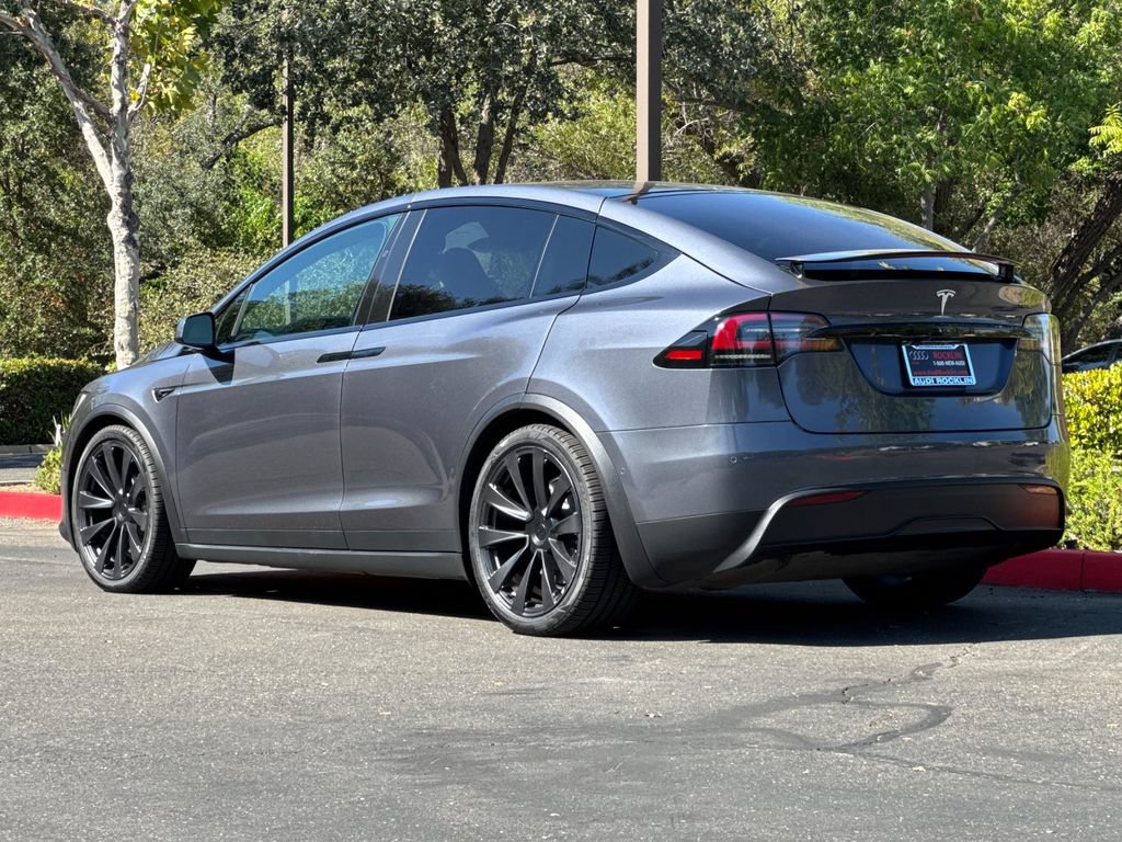 Used 2023 Tesla Model X AWD/4WD image 9