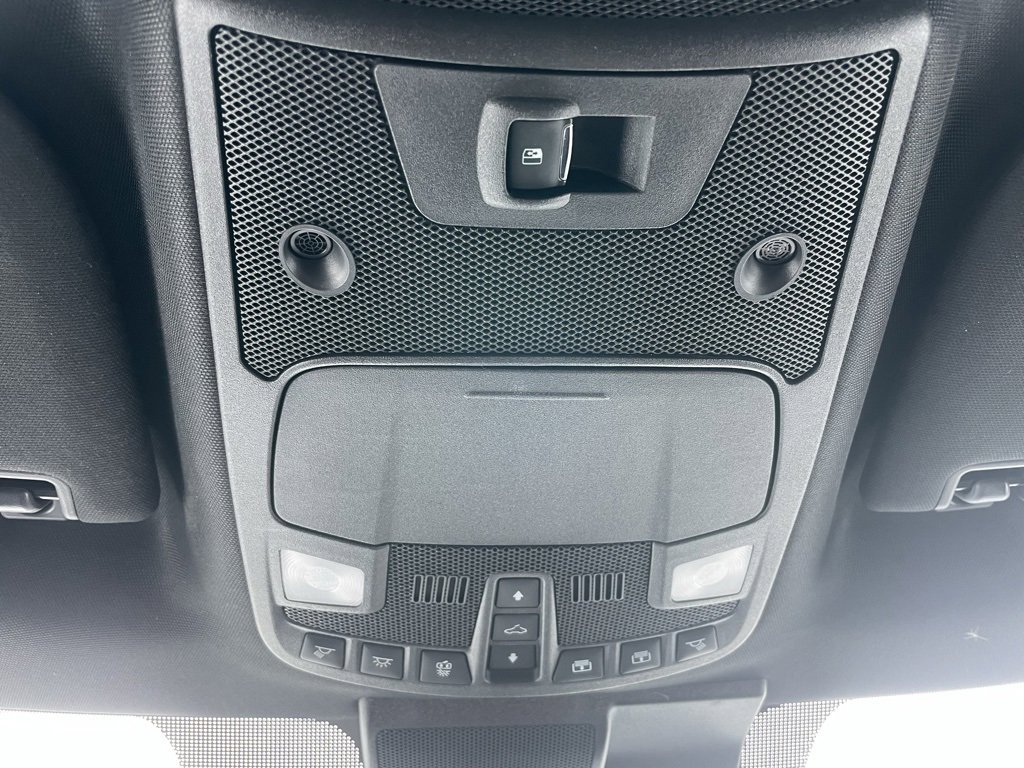 Used 2019 Ford F150 Platinum w/ Equipment Group 701A Luxury image 20