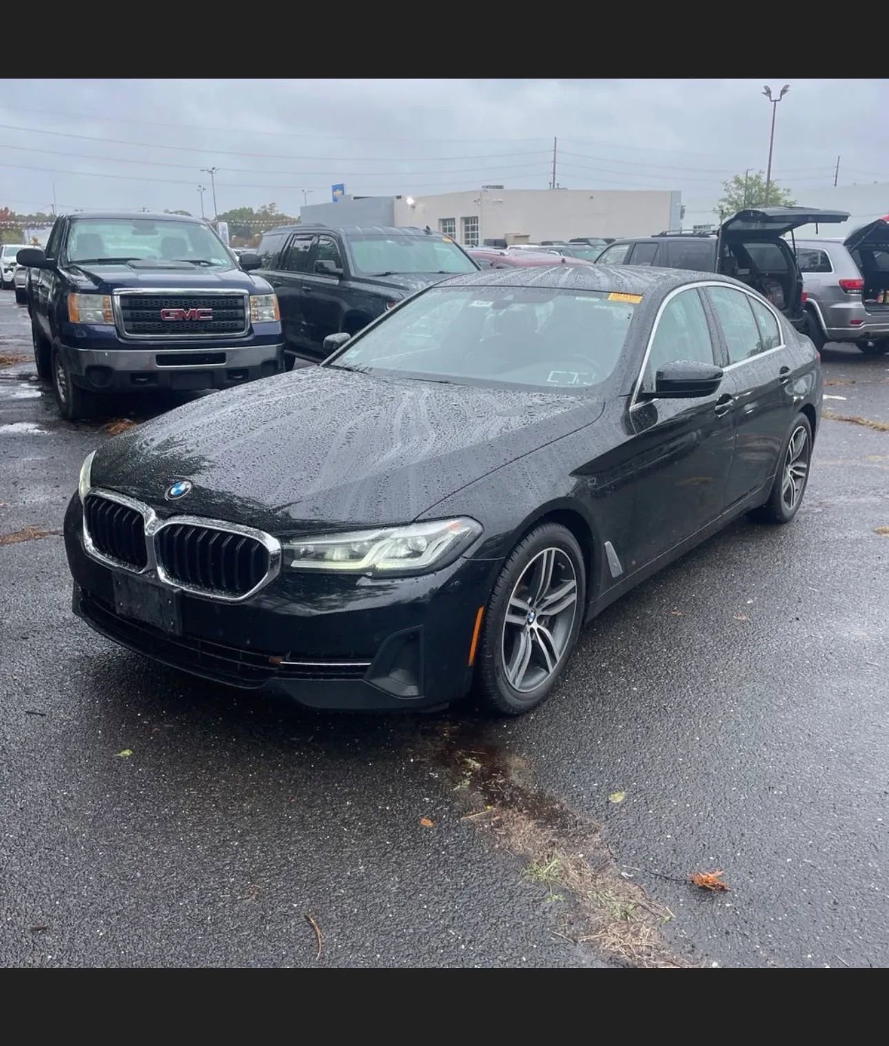 Used 2022 BMW 530i xDrive w/ Convenience Package image 1