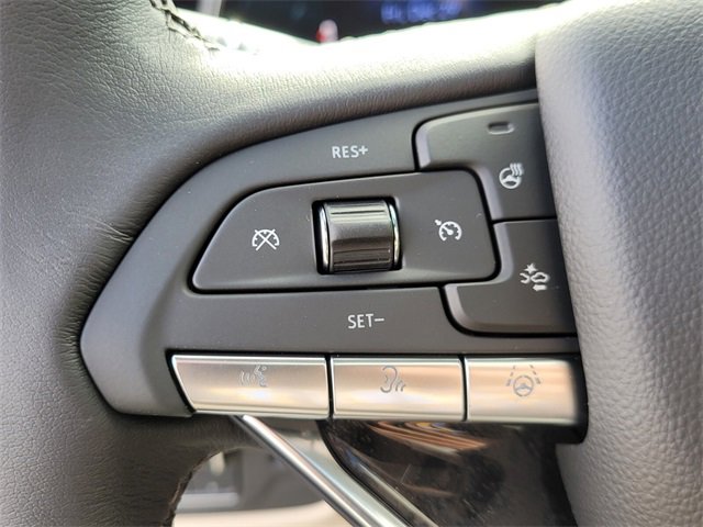 New 2024 Cadillac Escalade ESV Premium Luxury w/ Performance Package image 31