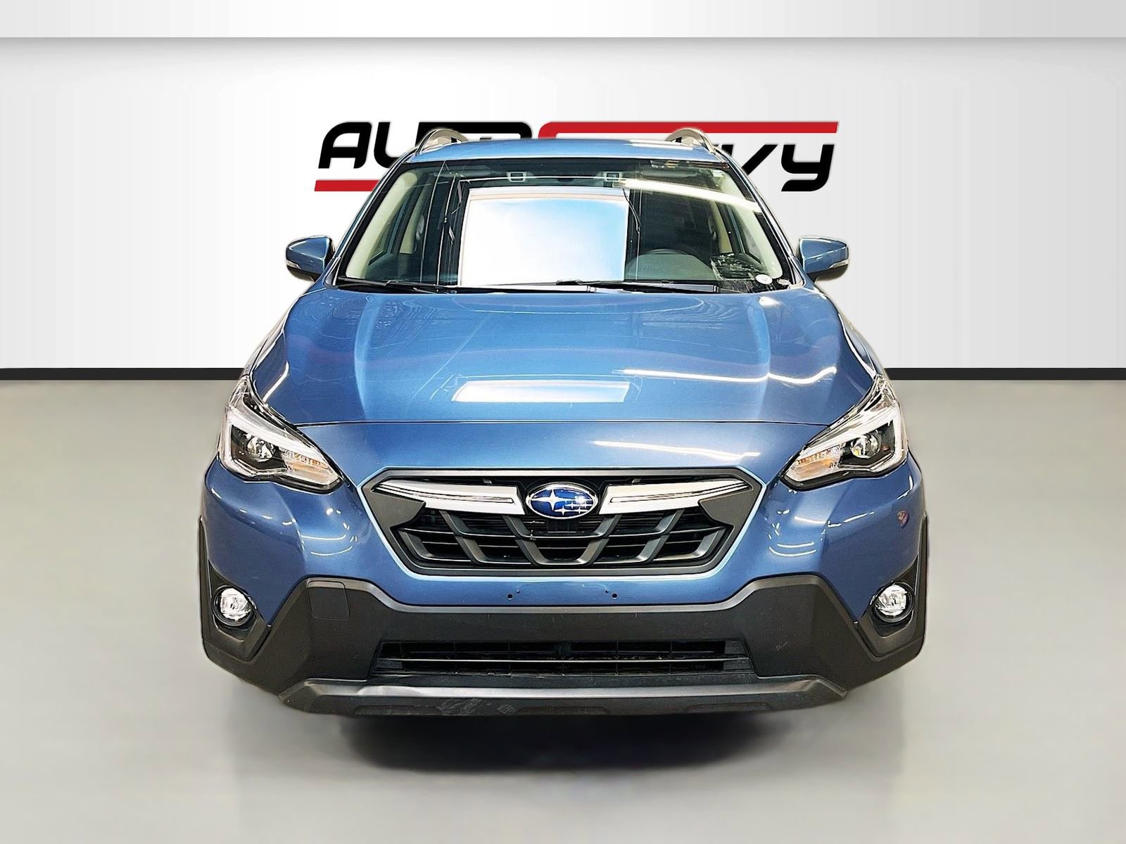 Used 2023 Subaru Crosstrek 2.5i Limited w/ Popular Package #2 image 2