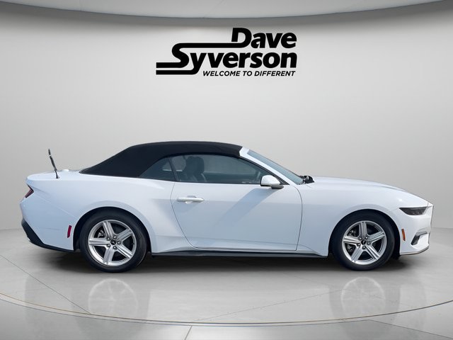 Certified 2026 Ford Mustang Premium RWD image 6