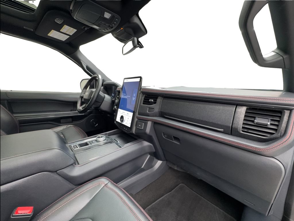 Used 2023 Ford Expedition Limited RWD image 34