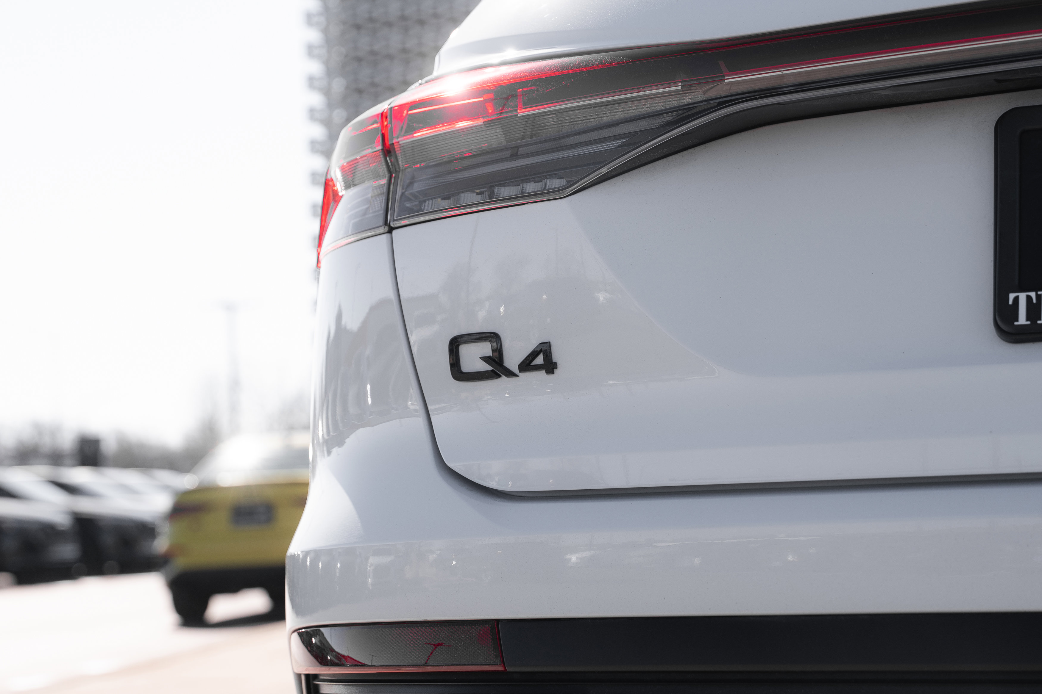 Certified 2024 Audi Q4 e-tron Premium Plus w/ Premium Plus image 29