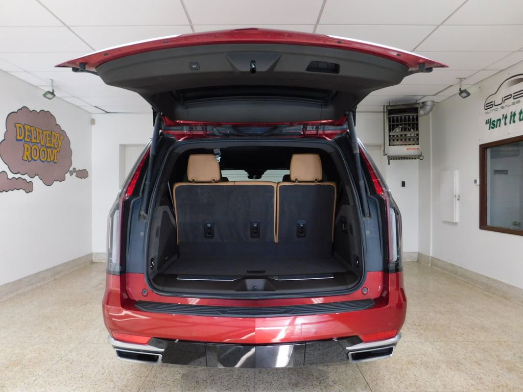 Used 2024 Cadillac Escalade Premium Luxury w/ Touring Package image 89