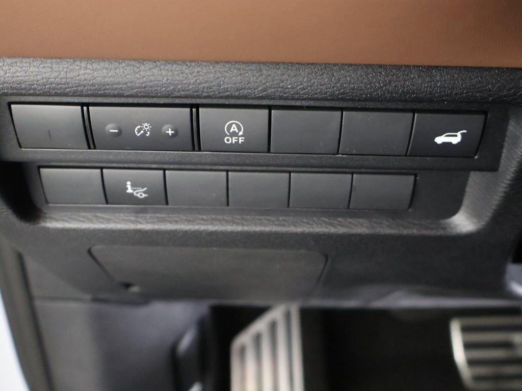 New 2026 Mitsubishi Outlander SEL AWD/4WD image 42