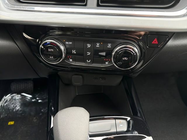 New 2026 Chevrolet Trax LT w/ Driver Confidence Package FWD image 27