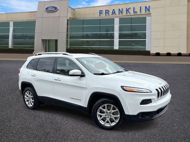 Used 2017 Jeep Cherokee Latitude w/ Comfort/Convenience Group image 1