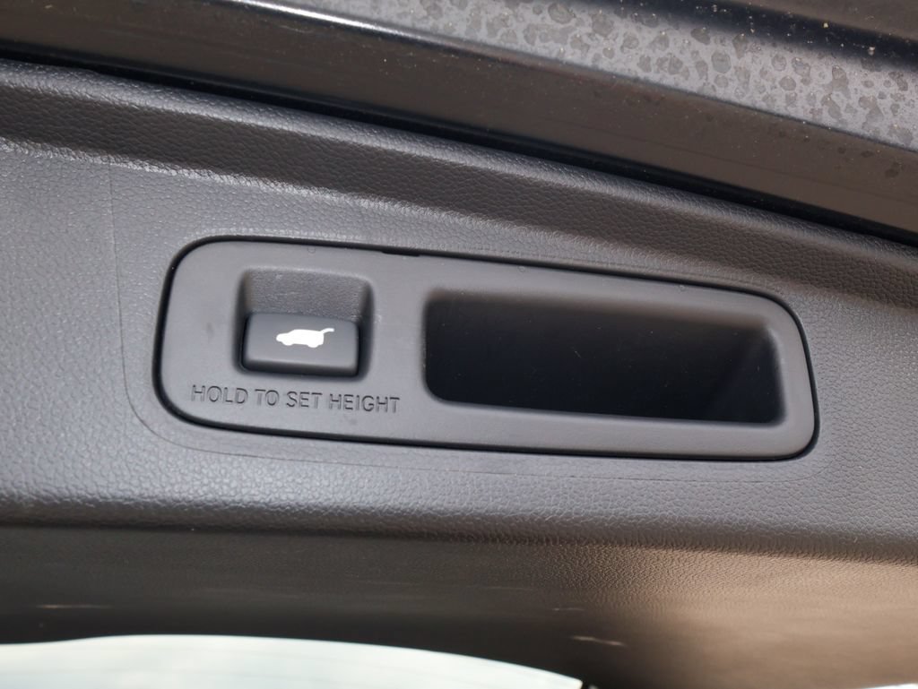 Used 2025 Honda CR-V Sport-L image 7
