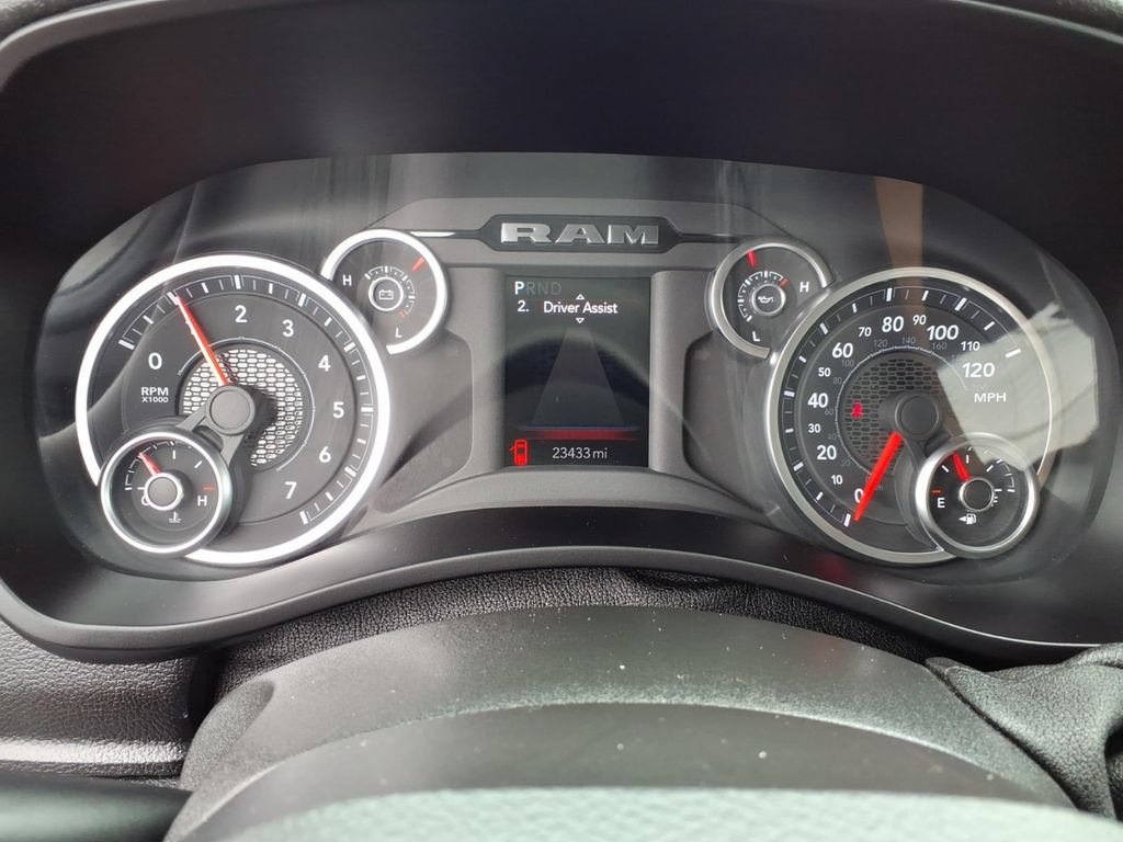 Used 2025 RAM 2500 Big Horn AWD/4WD image 6