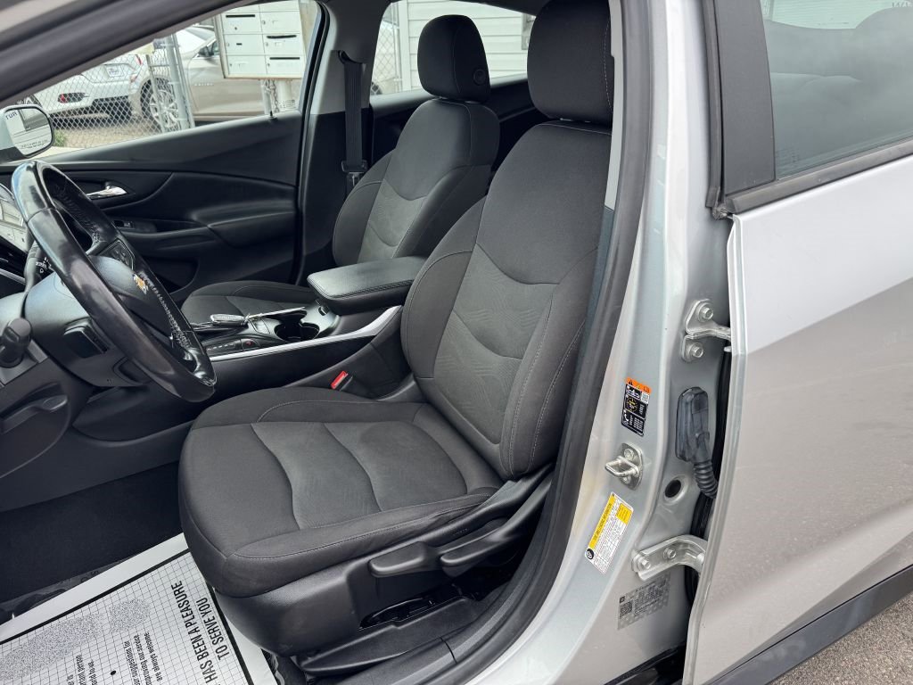 Used 2019 Chevrolet Volt LT w/ Comfort Package image 12