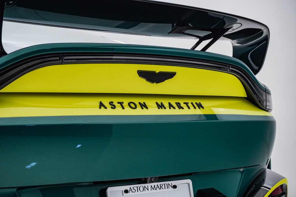Used 2023 Aston Martin V12 Vantage RWD image 12