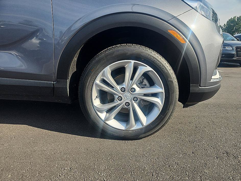 Used 2022 Buick Encore GX Preferred w/ Cold Weather Comfort Package AWD/4WD image 9