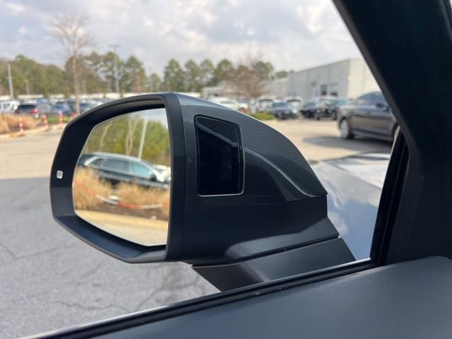 Used 2024 Audi Q5 e Premium Plus w/ Premium Plus Package image 32