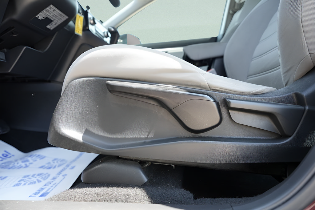 Used 2019 Honda CR-V LX image 20
