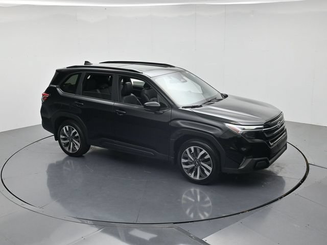 Used 2025 Subaru Forester Touring w/ Popular Package - Touring AWD/4WD image 44