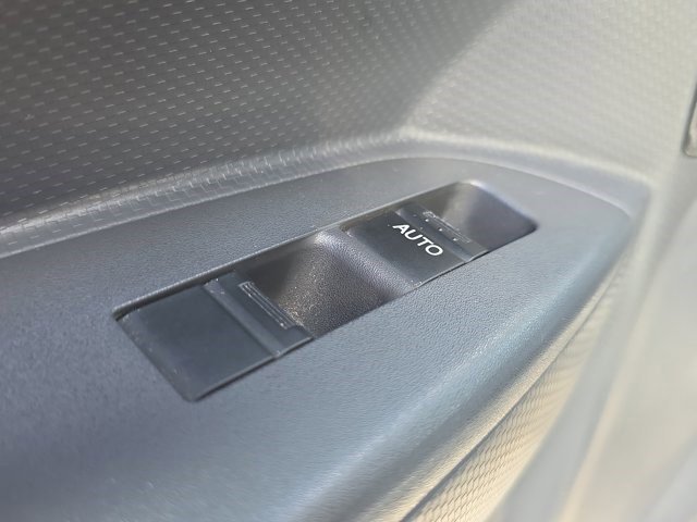Used 2024 Chevrolet Low Cab Forward RWD image 20