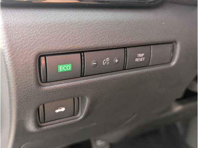 New 2025 Nissan Sentra SV image 17