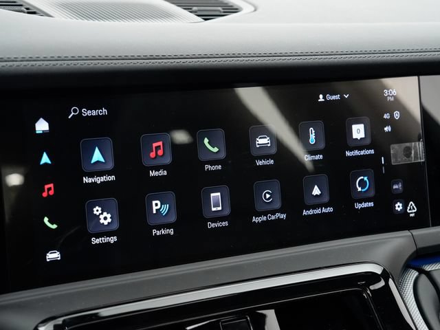 Certified 2025 Porsche Panamera 4 AWD/4WD image 17