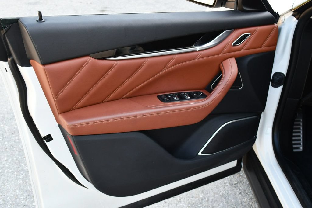 Used 2022 Maserati Levante Modena AWD/4WD image 49