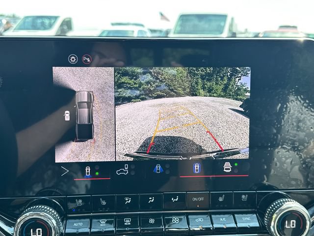 Used 2026 GMC Canyon Denali AWD/4WD image 32