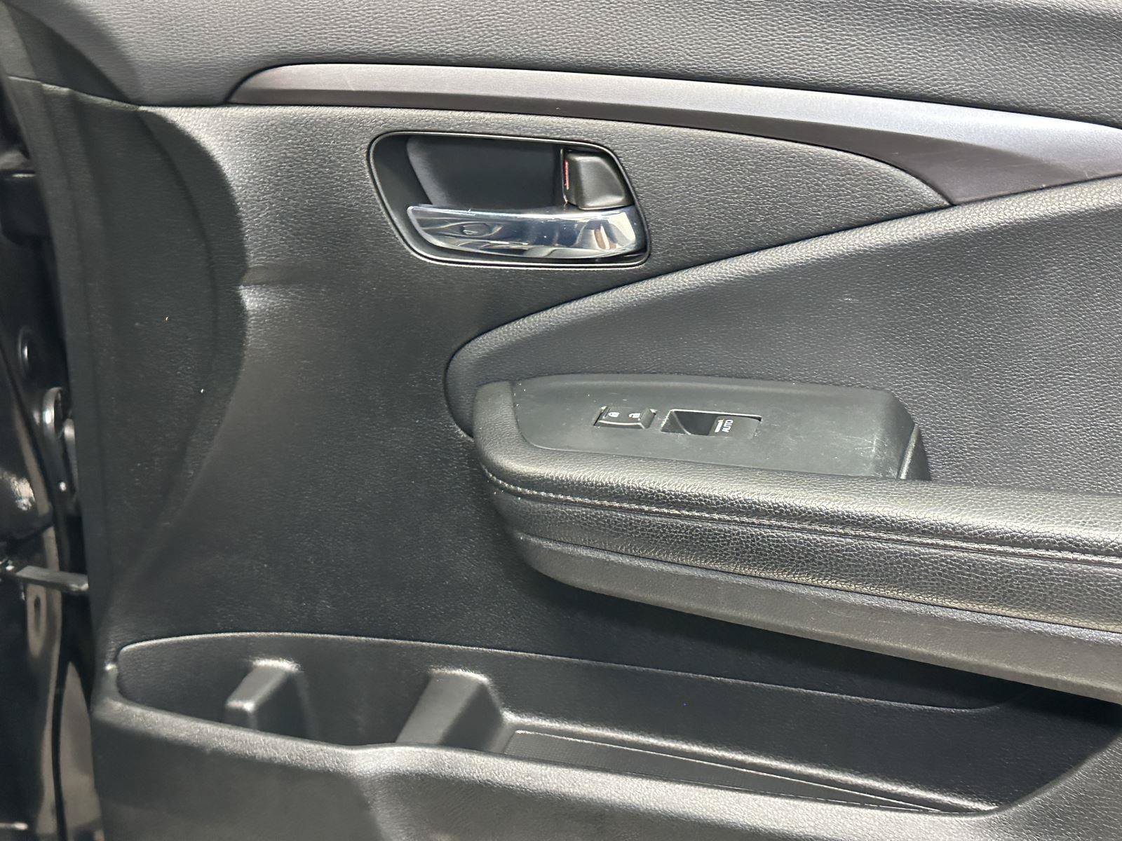 Certified 2021 Honda Pilot EX-L image 38