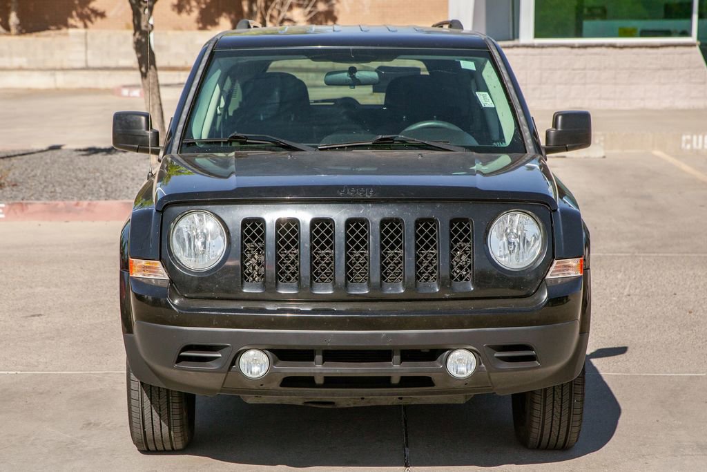 Used 2015 Jeep Patriot Sport w/ Power Value Group FWD image 3