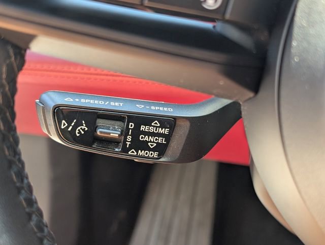 Used 2020 Porsche Taycan 4S w/ Premium Package image 37