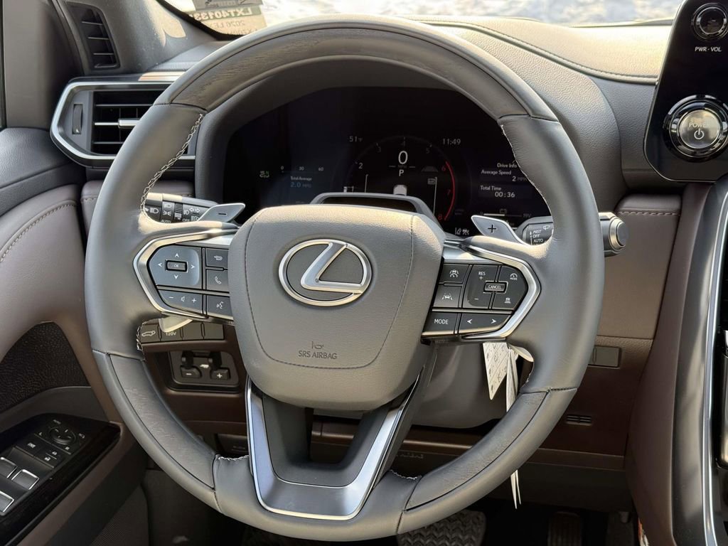 New 2026 Lexus LX 700h Luxury image 9