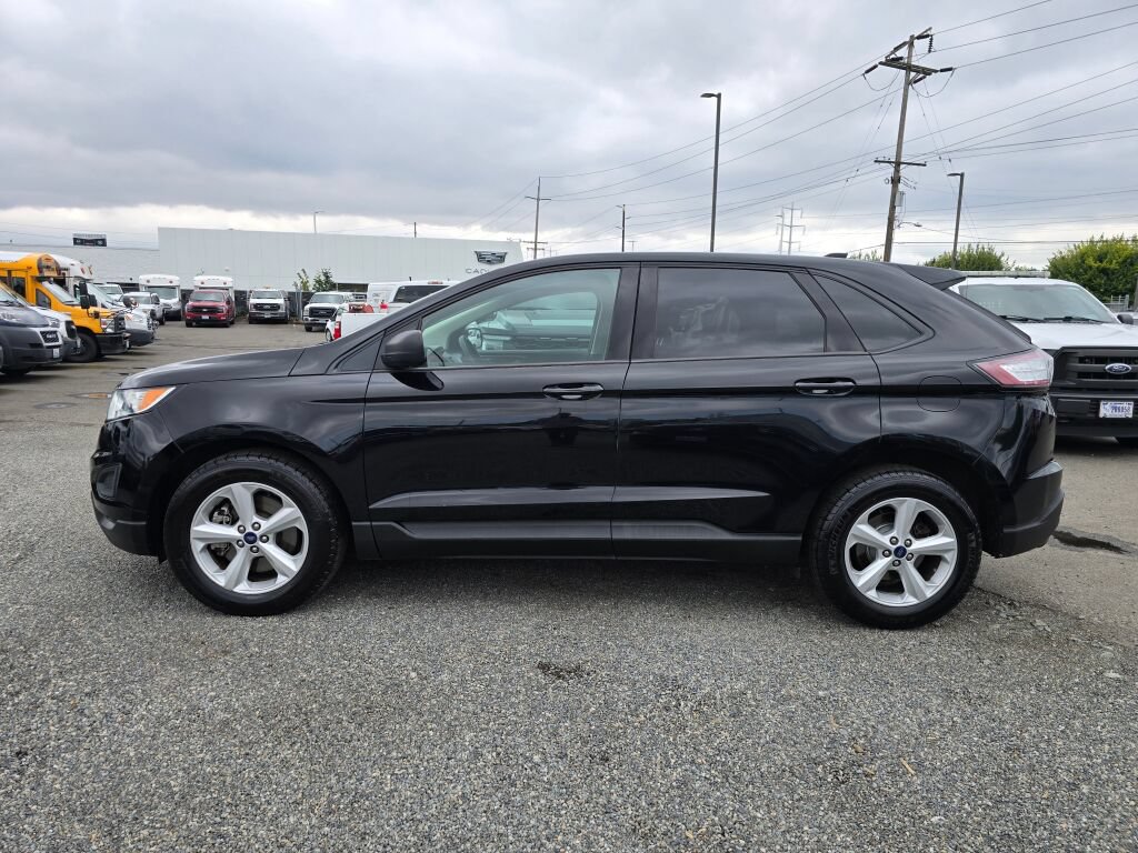 Used 2018 Ford Edge SE AWD/4WD image 2