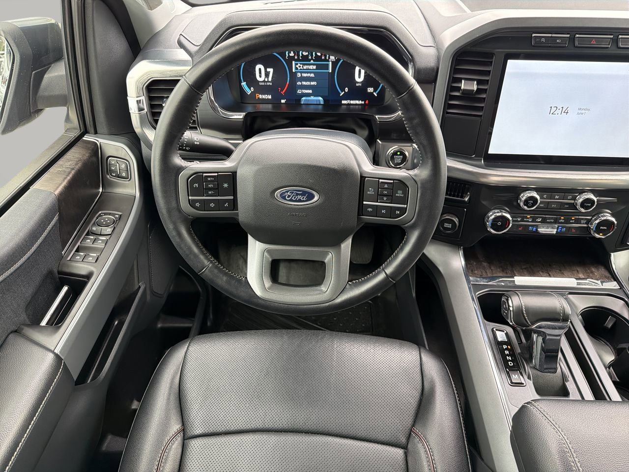 Used 2022 Ford F150 Lariat RWD image 13