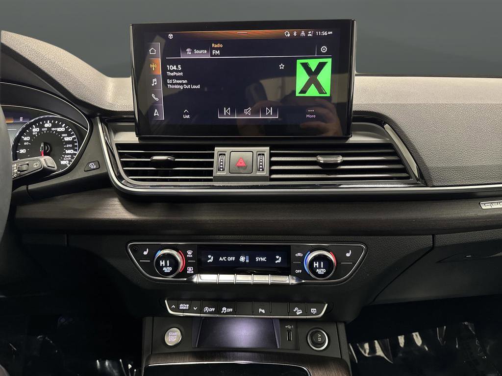 Used 2023 Audi Q5 2.0T Premium w/ Convenience Package image 13
