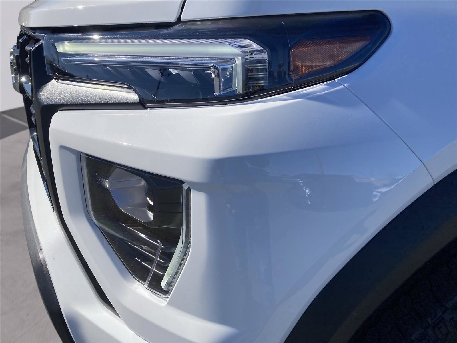 New 2026 GMC Canyon Elevation w/ Convenience Package image 13