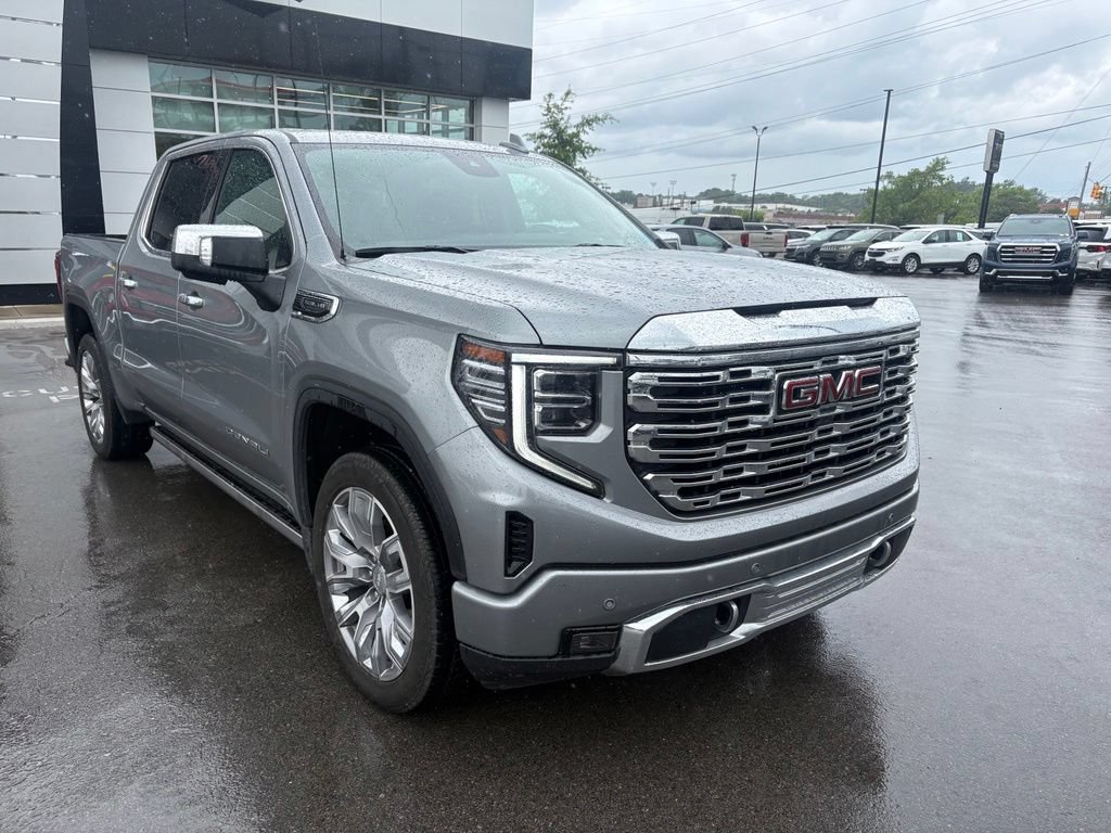 Used 2024 GMC Sierra 1500 Denali w/ Denali Reserve Package AWD/4WD image 6