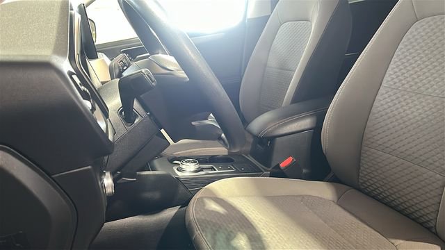 Used 2022 Ford Escape SE w/ SE Sport Appearance Package image 26