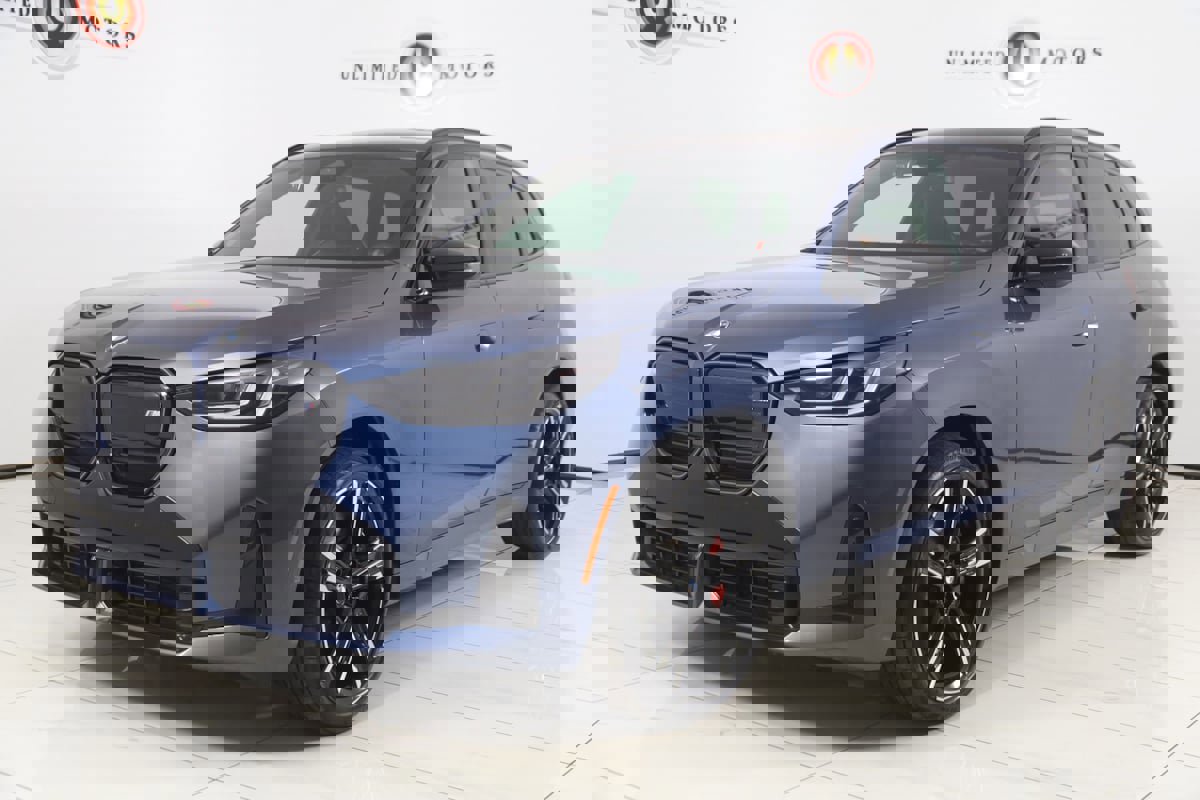 Used 2025 BMW X3 M50 w/ M Sport Professional Package AWD/4WD image 5