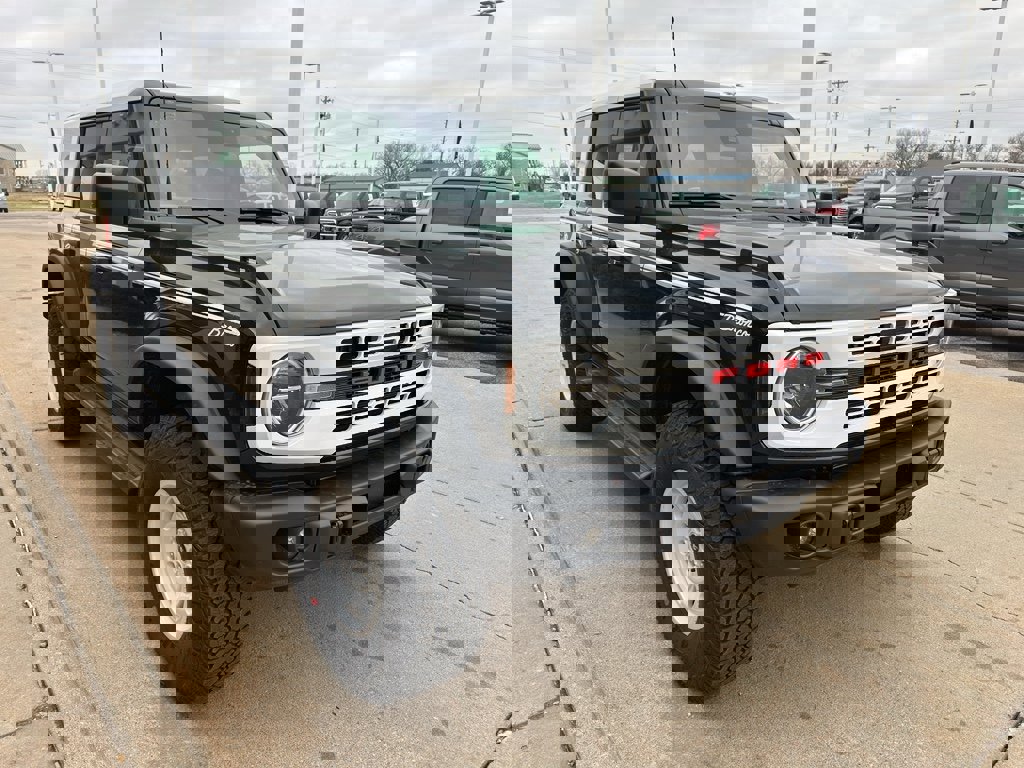 New 2025 Ford Bronco Heritage Edition image 2