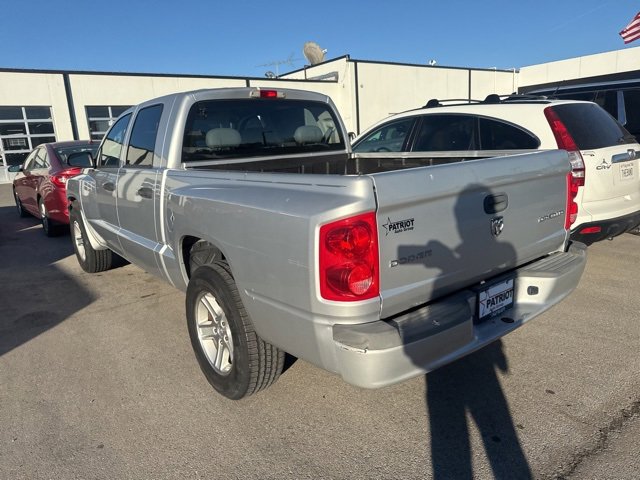 Used 2010 Dodge Dakota Big Horn image 4
