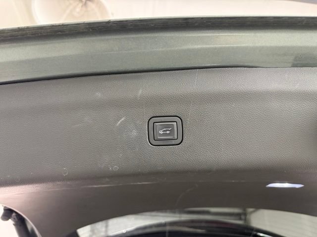 Certified 2023 Buick Enclave Essence FWD image 9