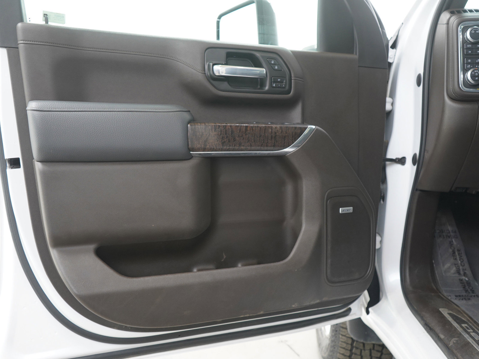 Used 2021 GMC Sierra 2500 Denali w/ Denali Ultimate Package image 19