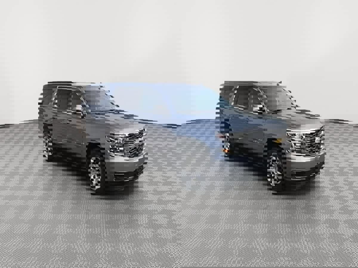 Used 2018 Chevrolet Suburban LS w/ Enhanced Driver Alert Package image 3