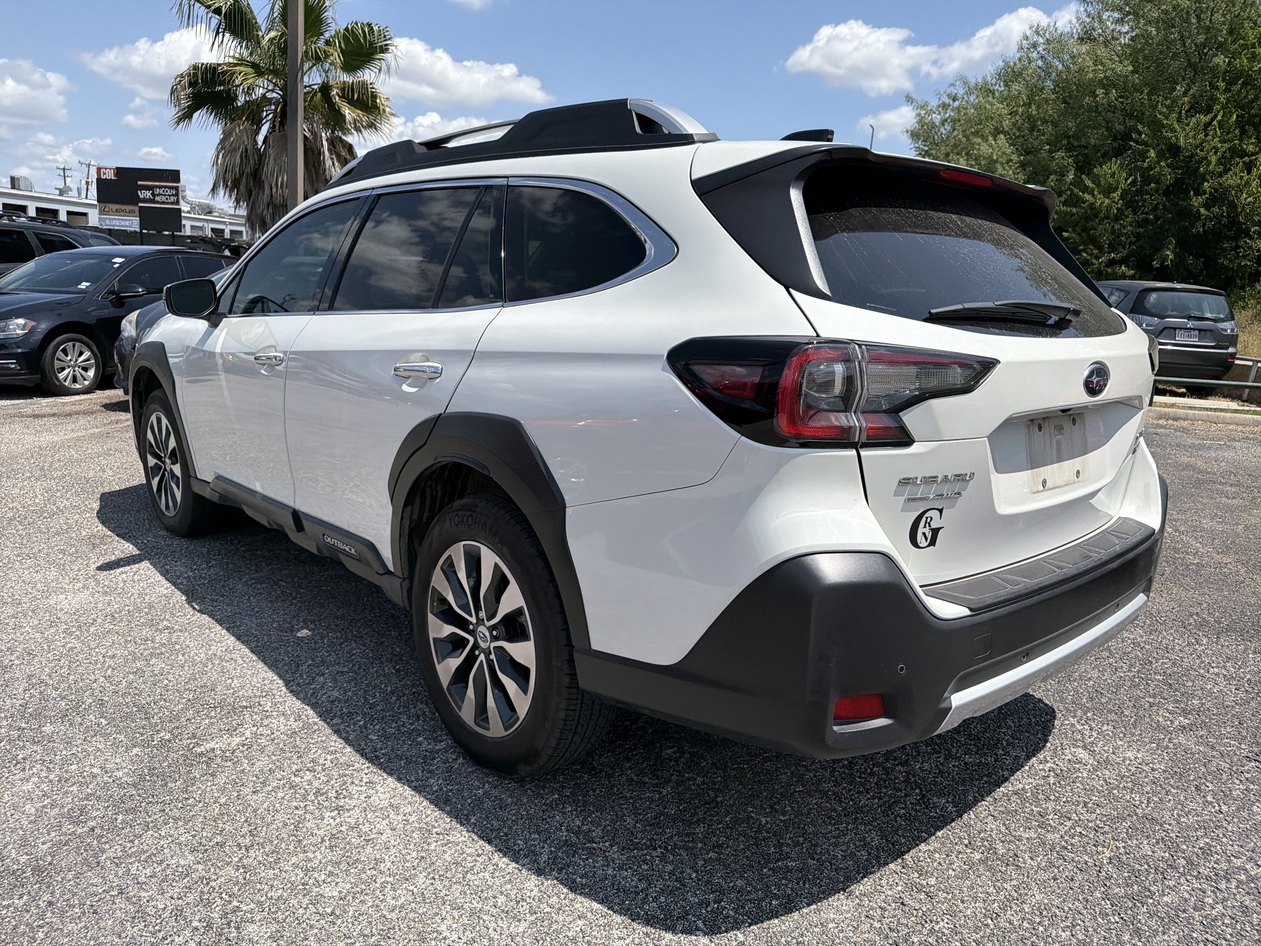 Certified 2025 Subaru Outback Touring AWD/4WD image 5