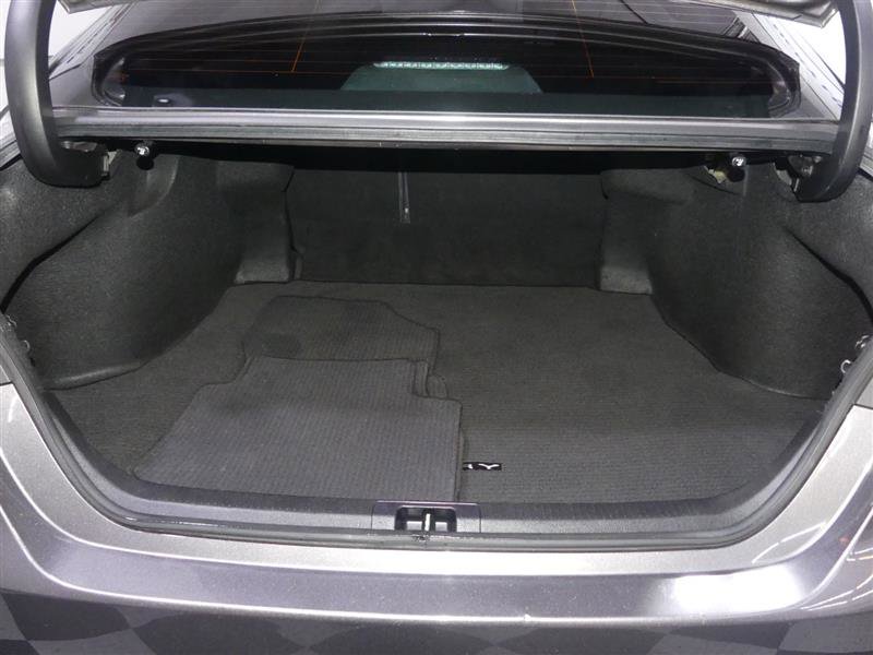 Used 2023 Toyota Camry XSE image 9