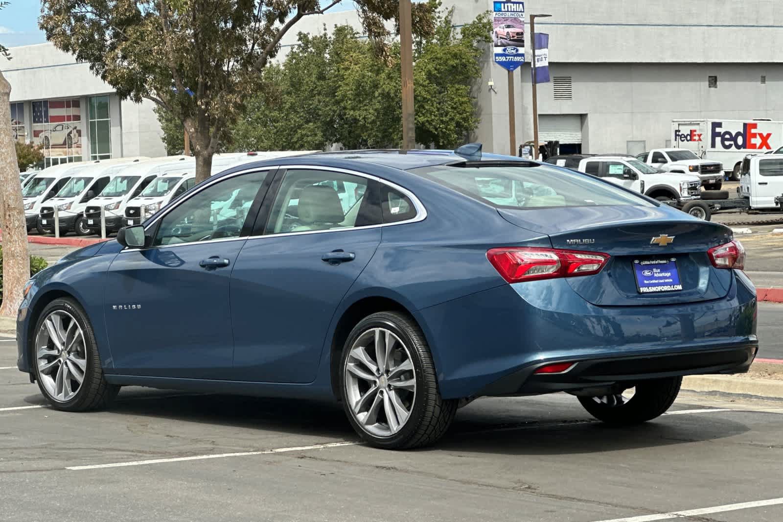 Used 2024 Chevrolet Malibu LT FWD image 7