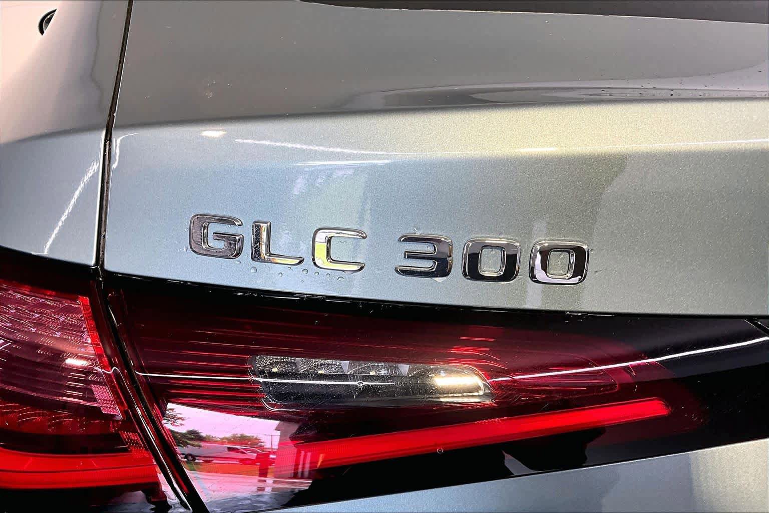 New 2026 Mercedes-Benz GLC 300 4MATIC image 6