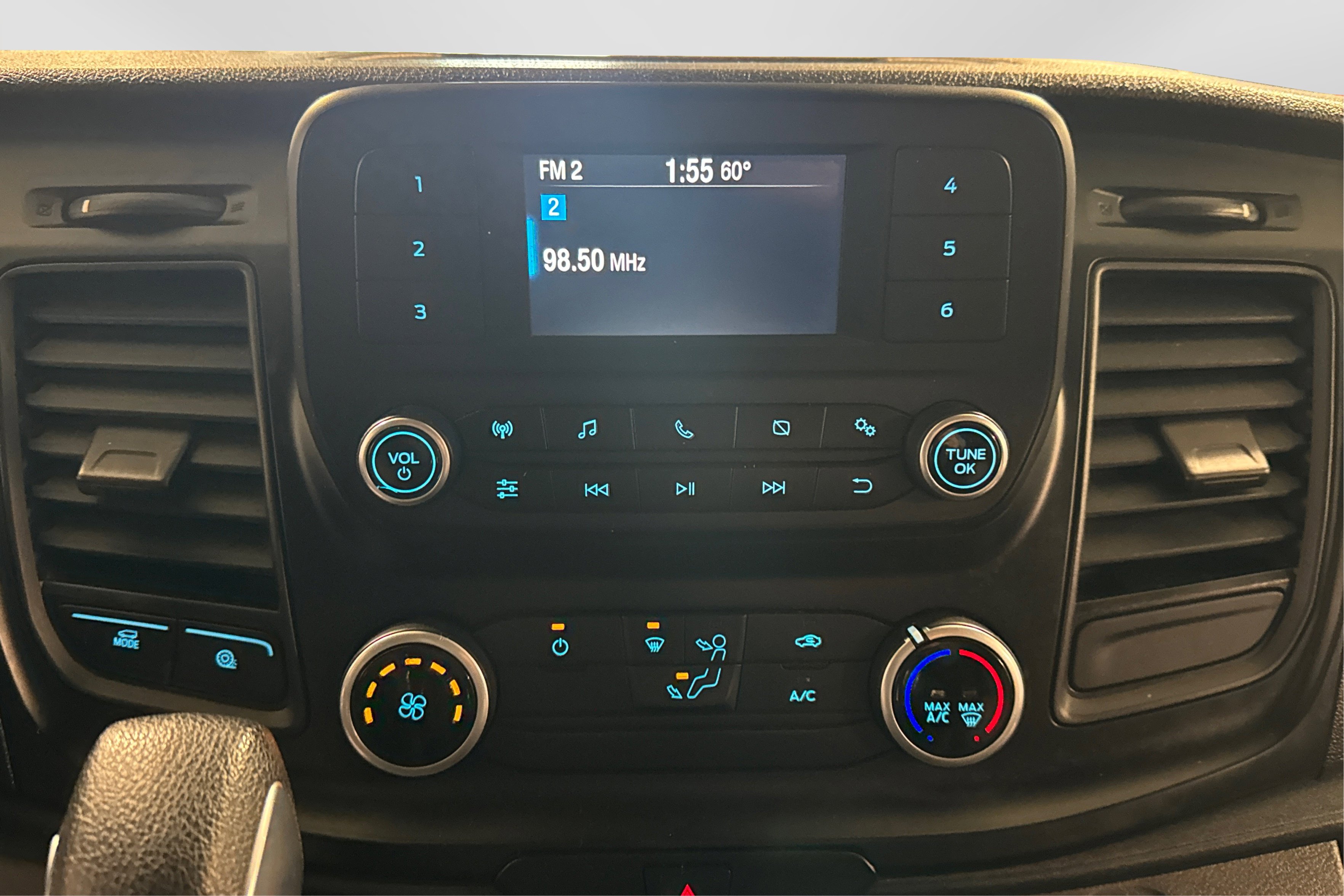 Used 2020 Ford Transit 250 Low Roof image 25