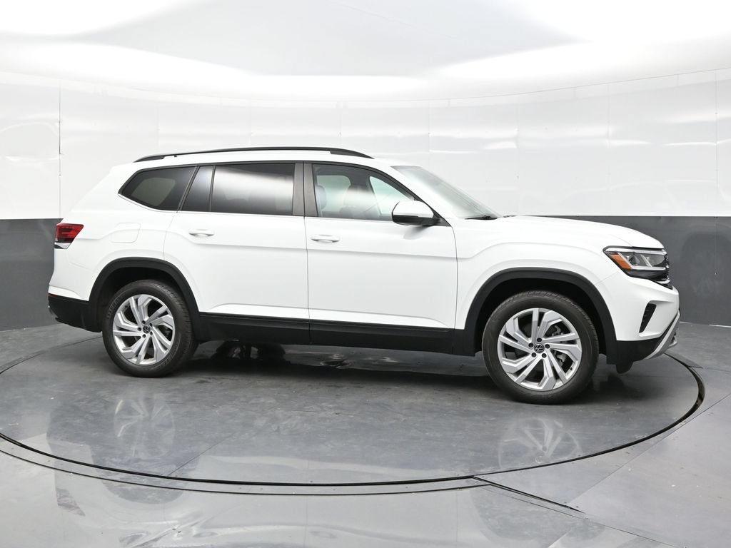 Used 2023 Volkswagen Atlas SE w/ Panoramic Sunroof Package AWD/4WD image 8