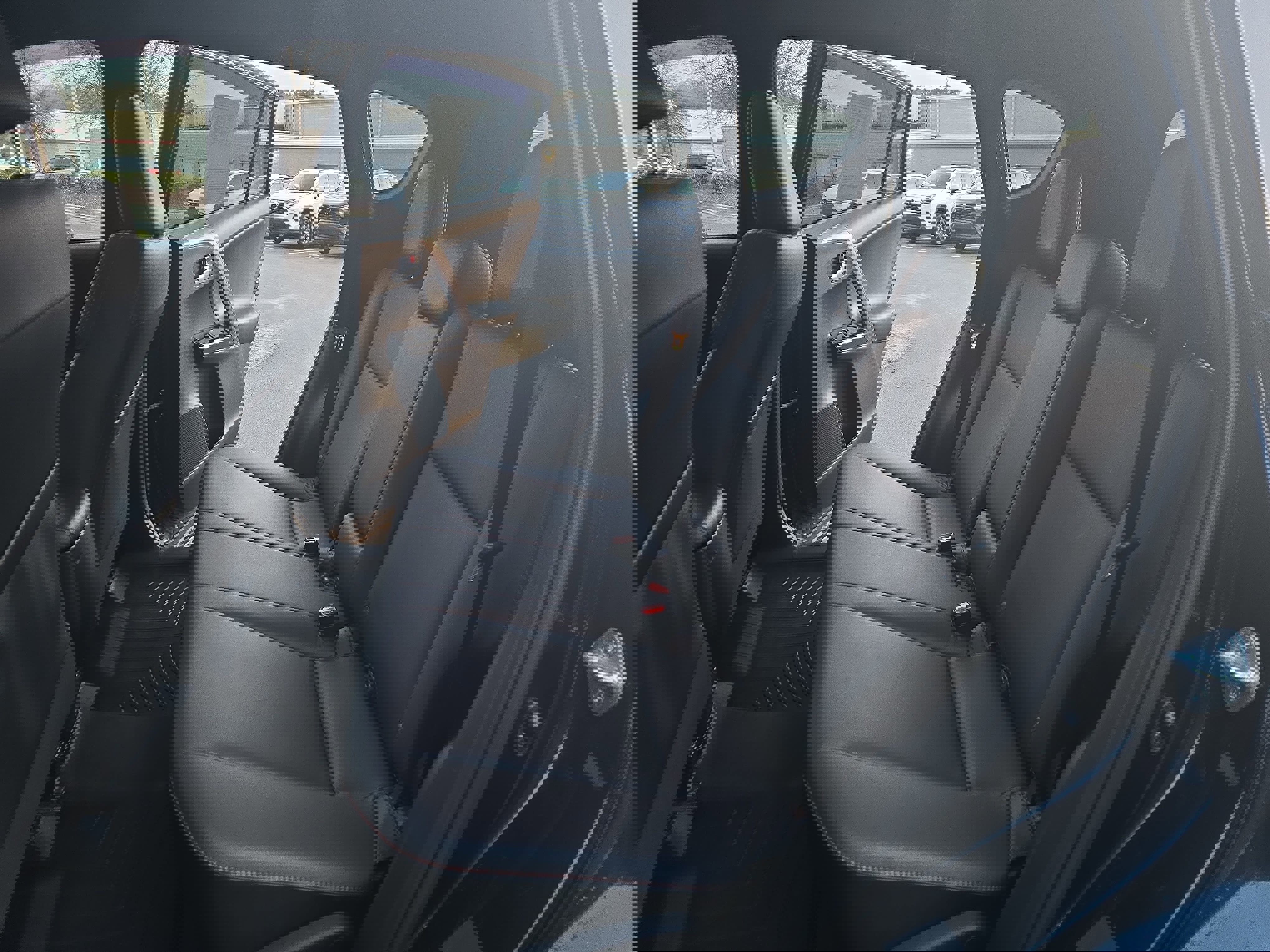 Used 2017 Toyota RAV4 SE w/ Power Special Value Package image 15