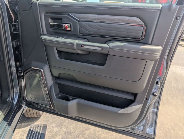 New 2026 RAM 3500 Limited AWD/4WD image 33