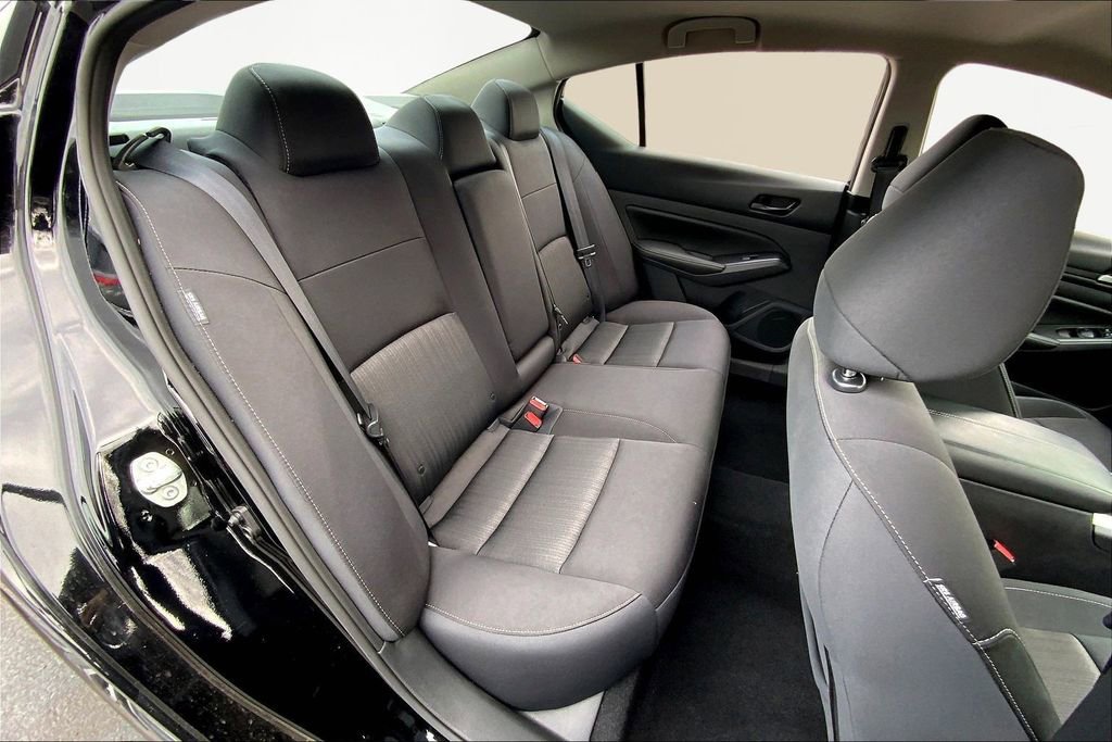 Used 2024 Nissan Altima 2.5 SV image 17